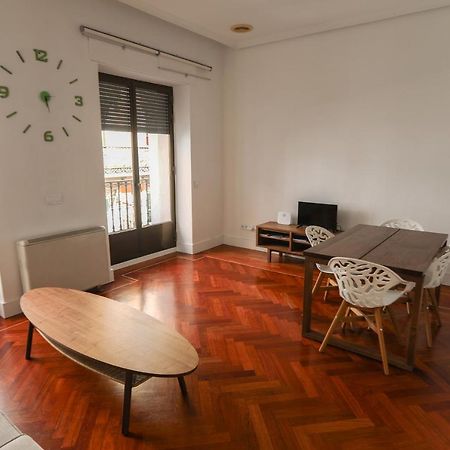 Ferienwohnung Apartamento Barco Madrid Exterior foto