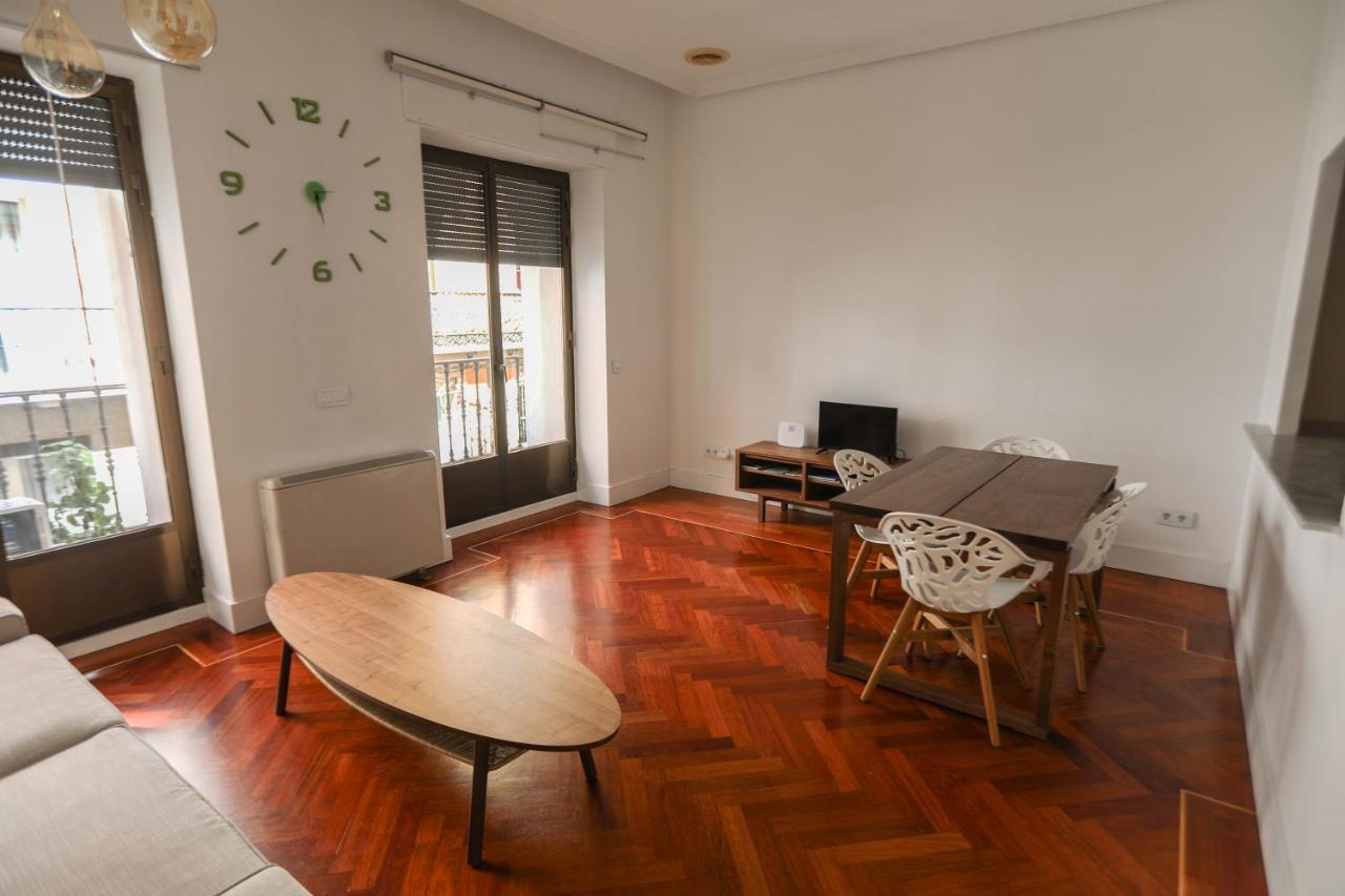 Ferienwohnung Apartamento Barco Madrid Exterior foto